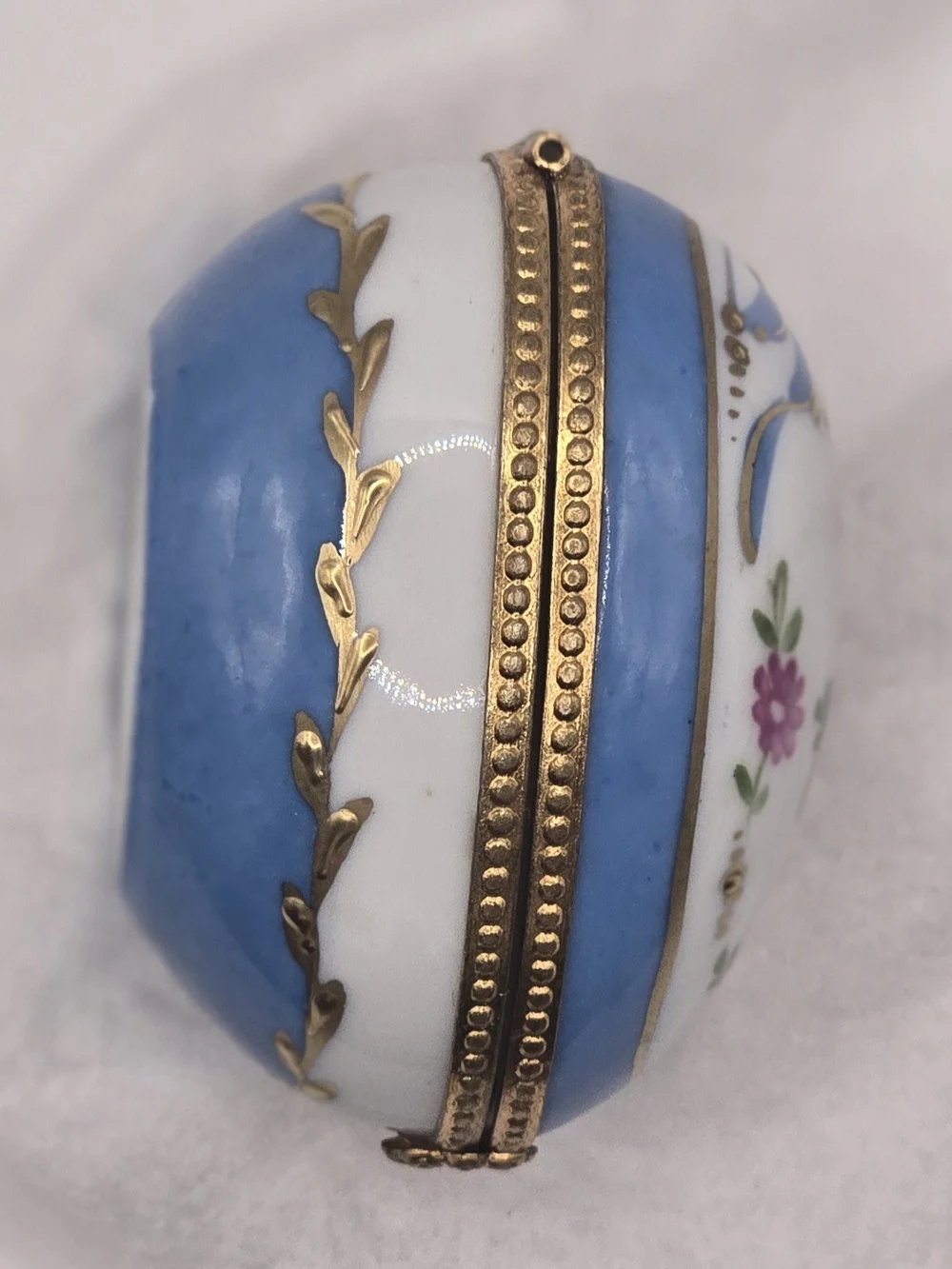 Limoges France Paris Style Porcelain Trinket Box Hand Decorated Floral Blue Gold